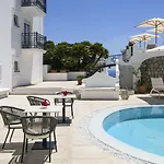 Hotell La Residenza 4*